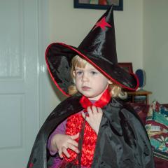 Halloween, Tara (C) Andy.Sayers@Virgin.Net