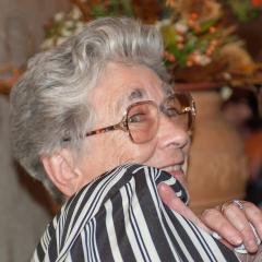 Granny (C) Andy.Sayers@Virgin.Net