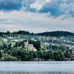 G12_0409lr