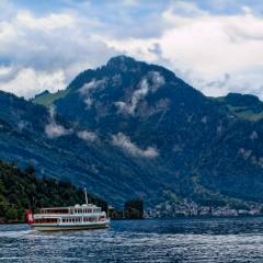 G12_0419lr