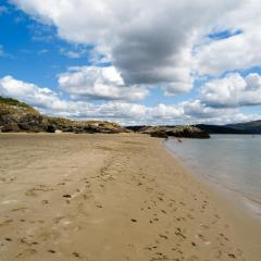 2014, Borth-y-Gest, Wales