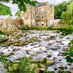 Aire, Baildon to Saltaire, Walk