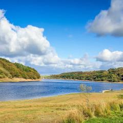 Scammonden, Walk