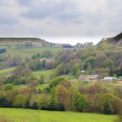 Halifax, Queensbury, Shibden Dale, Walk