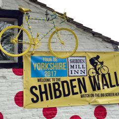 Halifax, Queensbury, Shibden Dale, Shibden Mill Inn, Walk