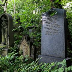 Bradford, Literature Festival, Mark Davies, Undercliffe Cemetery