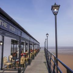 Cleethorpes, Pier