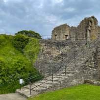 Castle, Pickering