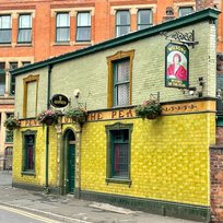 Peveril of the Peak, Pub