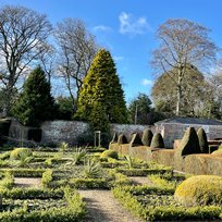 Bridlington, Jan, Sewerby Hall Garden