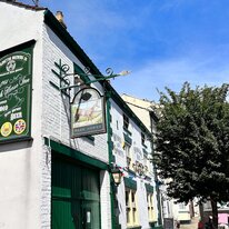 Bridlington, Pub