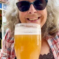 Chequers Micropub, Pub
