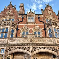 Hull, Pub, Punch Hotel