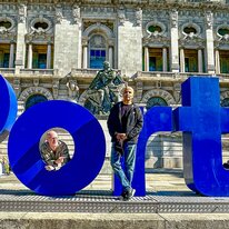 Dave, Ian, MAD Trip, Porto, Toffo, Town Hall
