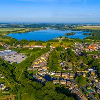 Drone, Hornsea, Mere