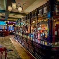 Bridge Hotel, Newcastle, Pub