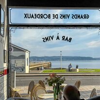 Helensburgh, Jupe Wine Bar, Pub